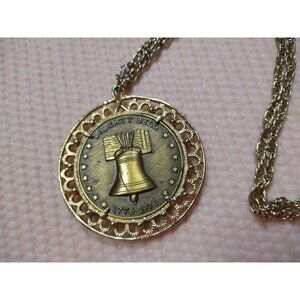 Gold-Tone Bicentennial Liberty Bell Pendant Necklace 1776-1976 24" Chain